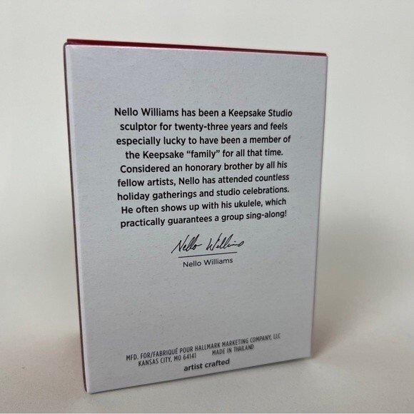 Sold! 2022 Hallmark Ornament Eric Carle BROWN BEAR - Picture 2 of 4